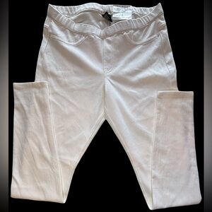 New HUE Women’s Classic Cotton Blend Leggings With Elastic Waistband In White